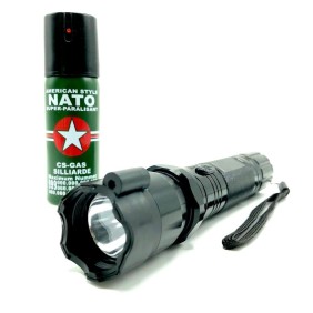 Set Elettroshock con torcia e laser per difesa personale + Spray paralizzante NATO 60ml