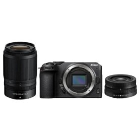 Fotocamera mirrorless Nikon Z30, 20,9 MP, 4K, Wi-Fi + obiettivo 16-50 mm + obiettivo 50-250 mm, nero