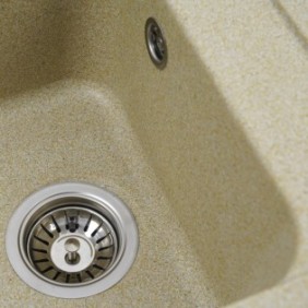Lavello da cucina Korrado, Composito granito, Colore sabbia, Adesivo di montaggio, Sifone incluso, 497 x 398 mm