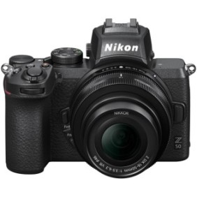 Fotocamera mirrorless Nikon Z50, 20,9 MP, 4K, Wi-Fi + obiettivo 16-50 mm, nero