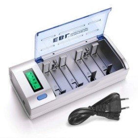 Caricabatterie universale intelligente per batterie AA, AAA, C, D, 9V - EBL906
