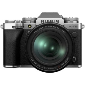 Fotocamera mirrorless Fujifilm X-T5, 40 MP, argento + obiettivo XF 16-80 mm