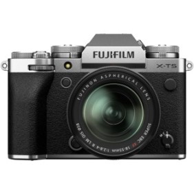 Fotocamera mirrorless Fujifilm X-T5, 40 MP, argento + obiettivo XF 18-55 mm