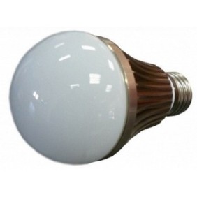 Lampadina LED 6W 650lm E27 luce fredda