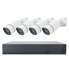 Kit di videosorveglianza PNI House IPMAX POE 8, NVR con 4 porte POE e 4 telecamere IP da 8MP, IP66