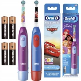 Set, 2x spazzolini elettrici, Oral-B Kids 3+, Per bambini, Princess, Auto, Alabastro, Rosa, Con batterie