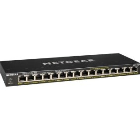Lo switch Netgear GS316P dispone di 16 porte 10/100/1000