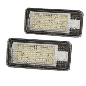 Set di 2 luci di targa a LED, Audi A3 8P, A4 B6, A4 B7, A6 C6, S6, A8 D3, Q7, RS4, RS6